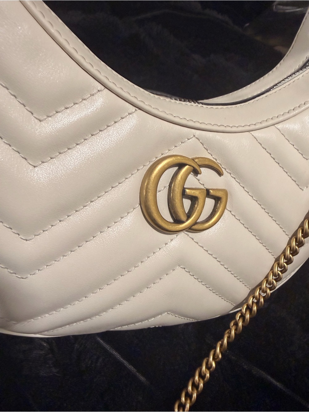 Gucci White GG Marmont Crescent Mini Bag with Gold Chain - Picture 4 of 4